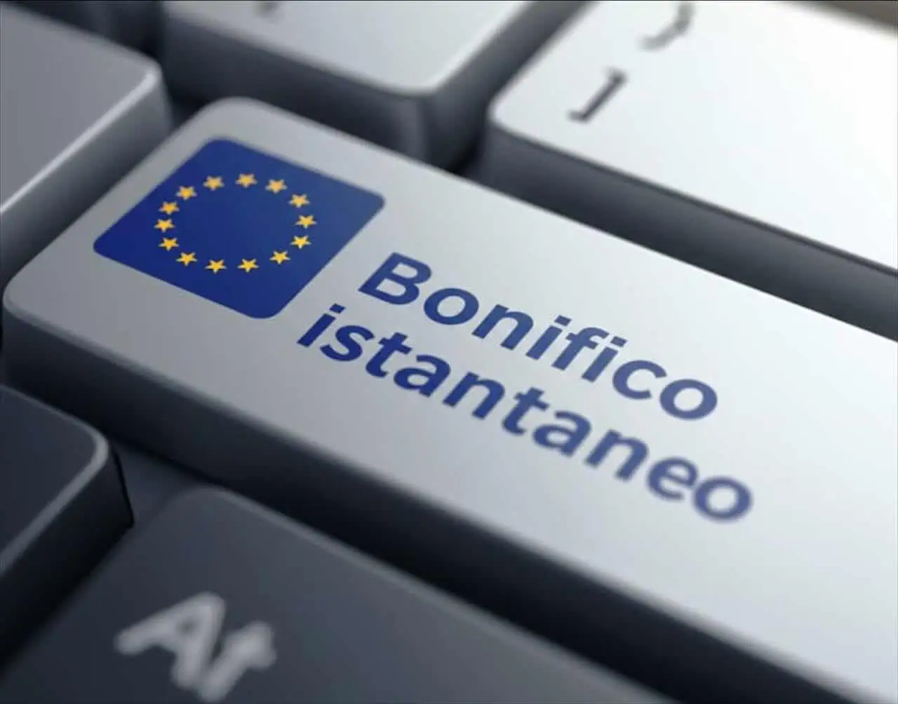 Paghi ancora per i bonifici in banca? Ecco come farli gratis e dove costa meno