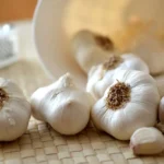 Quando piantare l’aglio per averlo forte e grande: il trucco del calendario lunare