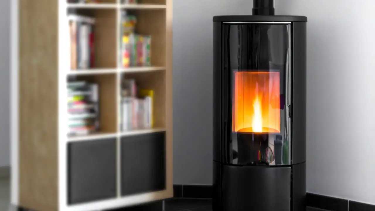 Come installare una stufa a pellet senza canna fumaria: ecco cosa dice la legge