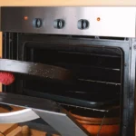 Non conservare oggetti di plastica vicino a fonti di calore